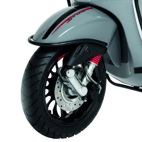 PROTECTION GARDE-BOUE NOIRE MAT - VESPA Piaggio